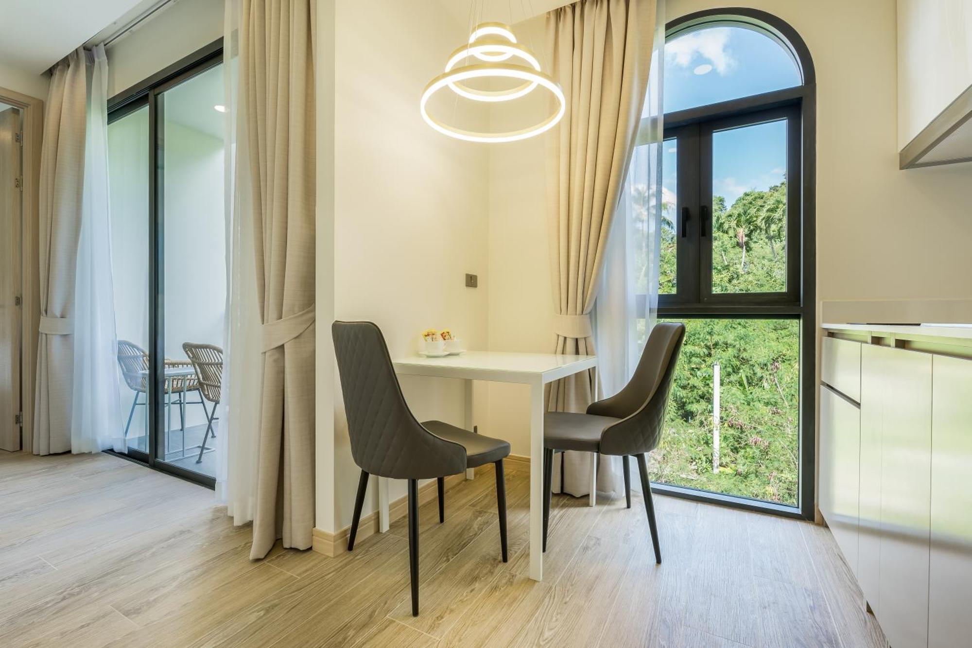 Palmetto Park Hotel And Residence Карон Экстерьер фото